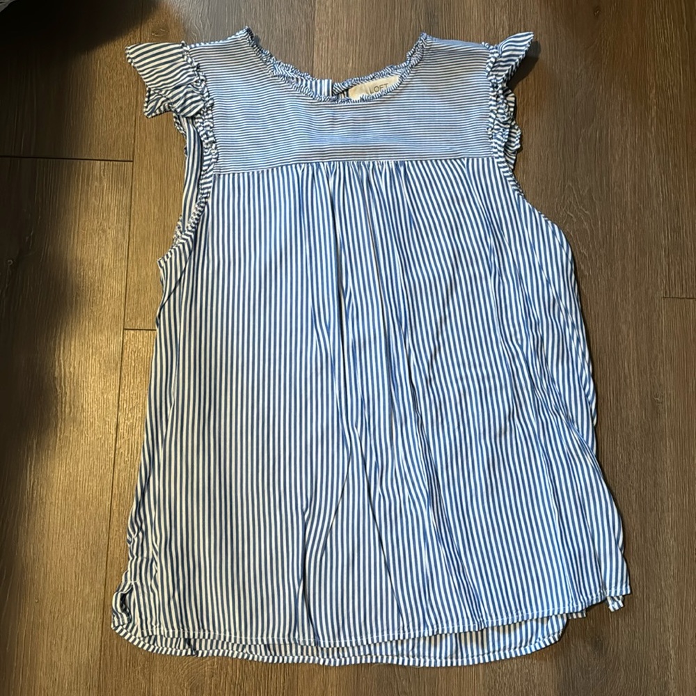 Short sleeve blouse